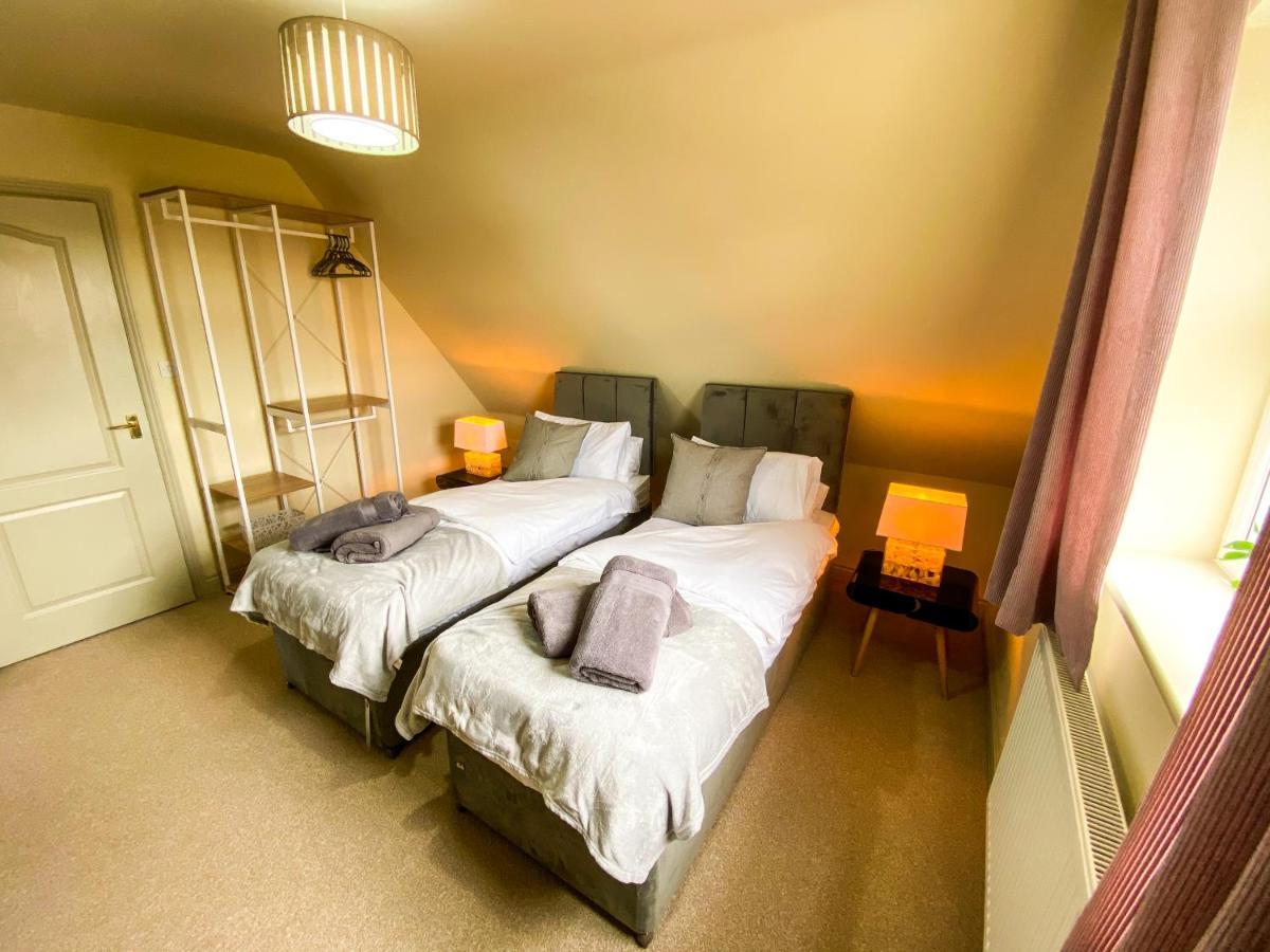 Kings Quarters Boutique Rooms Hartford  Exteriér fotografie